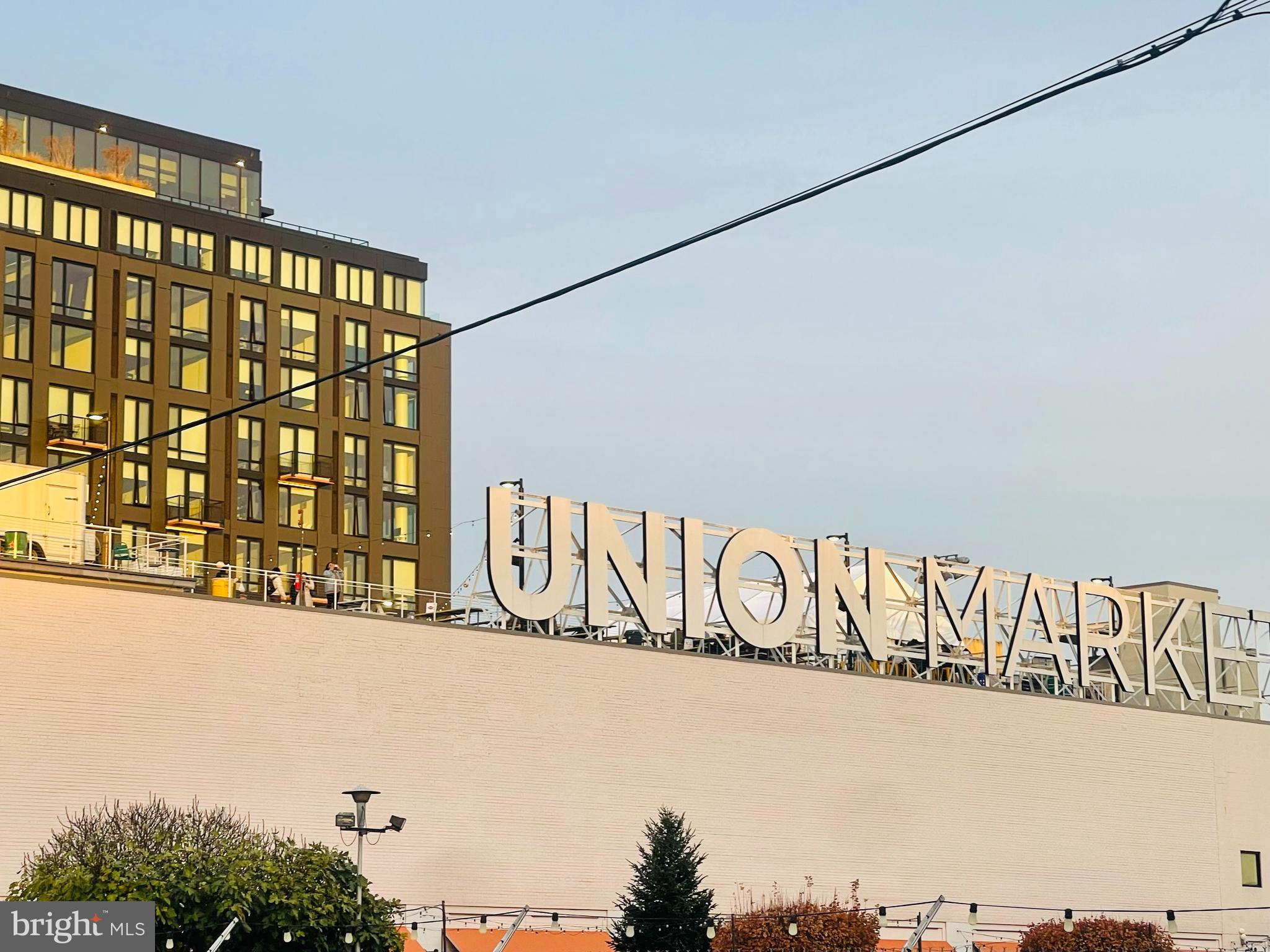 1621 Montello Ave NE