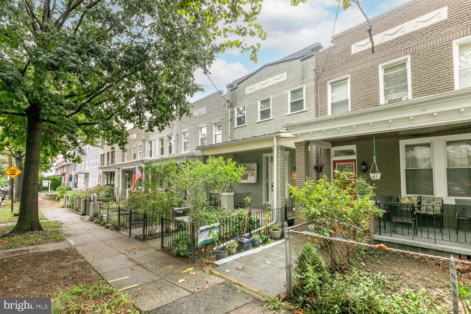 618 Jefferson St NW