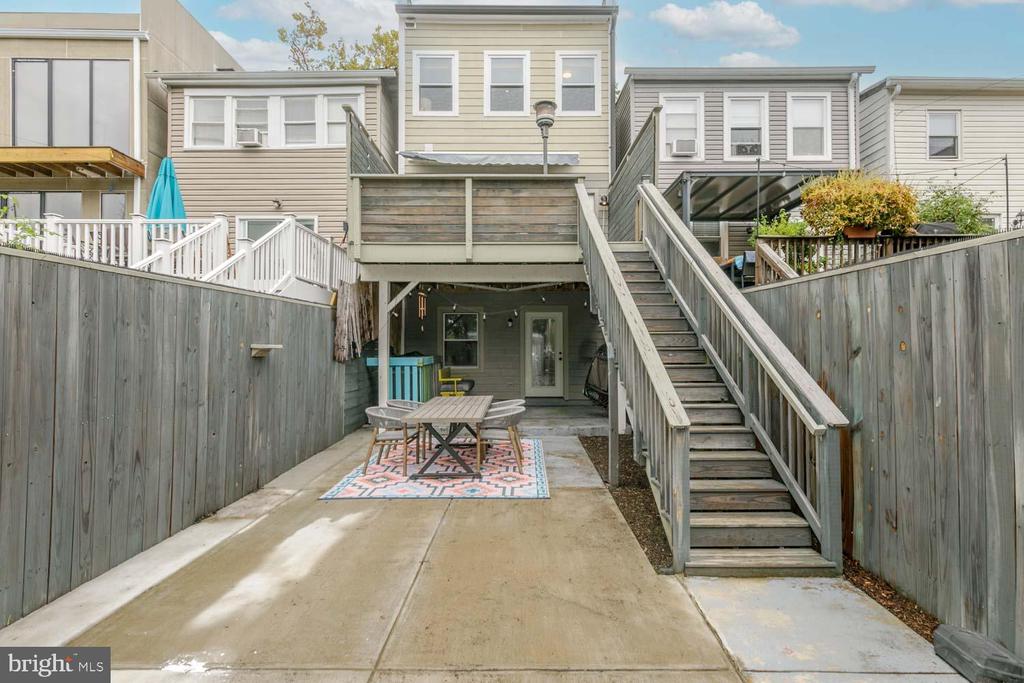 618 Jefferson St NW