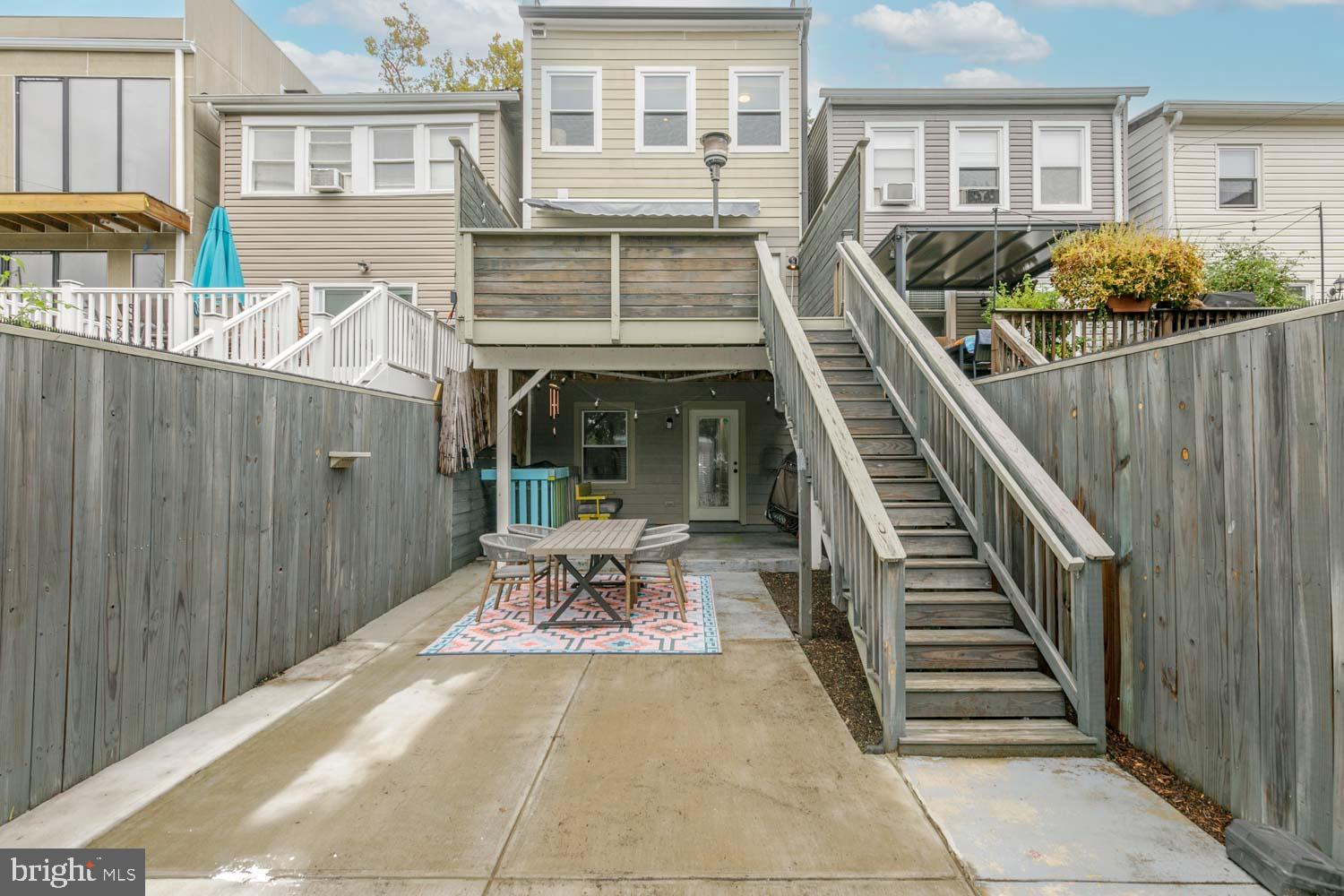 618 Jefferson St NW