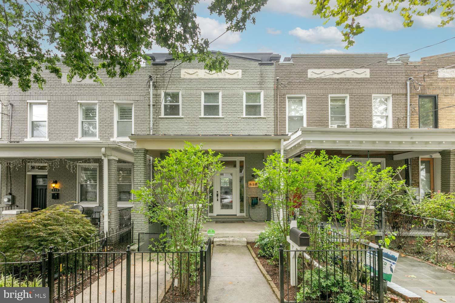 618 Jefferson St NW