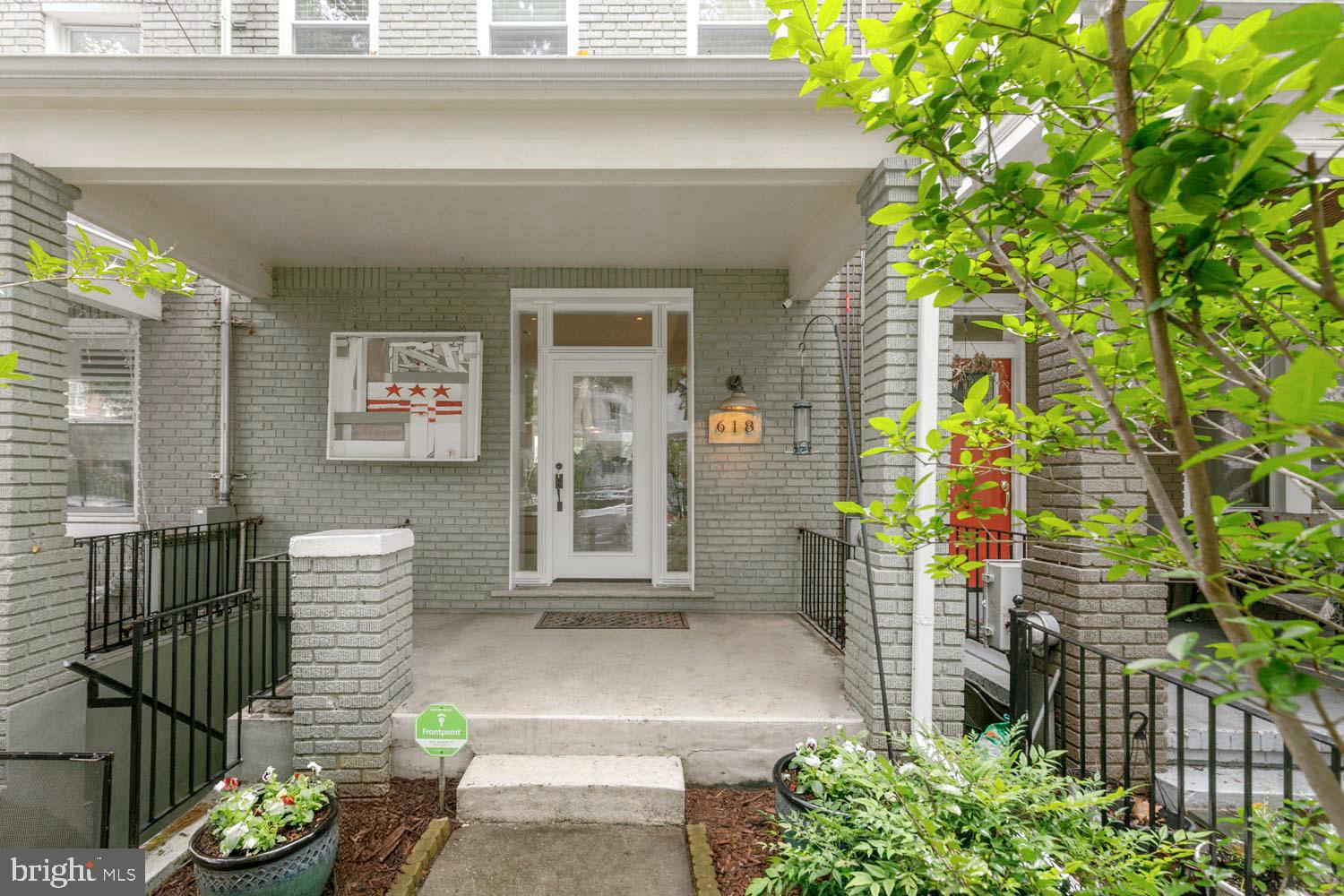 618 Jefferson St NW