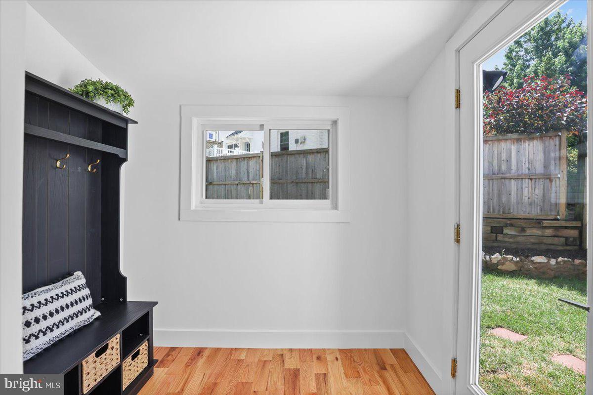 6219 WESTERN AVENUE NW