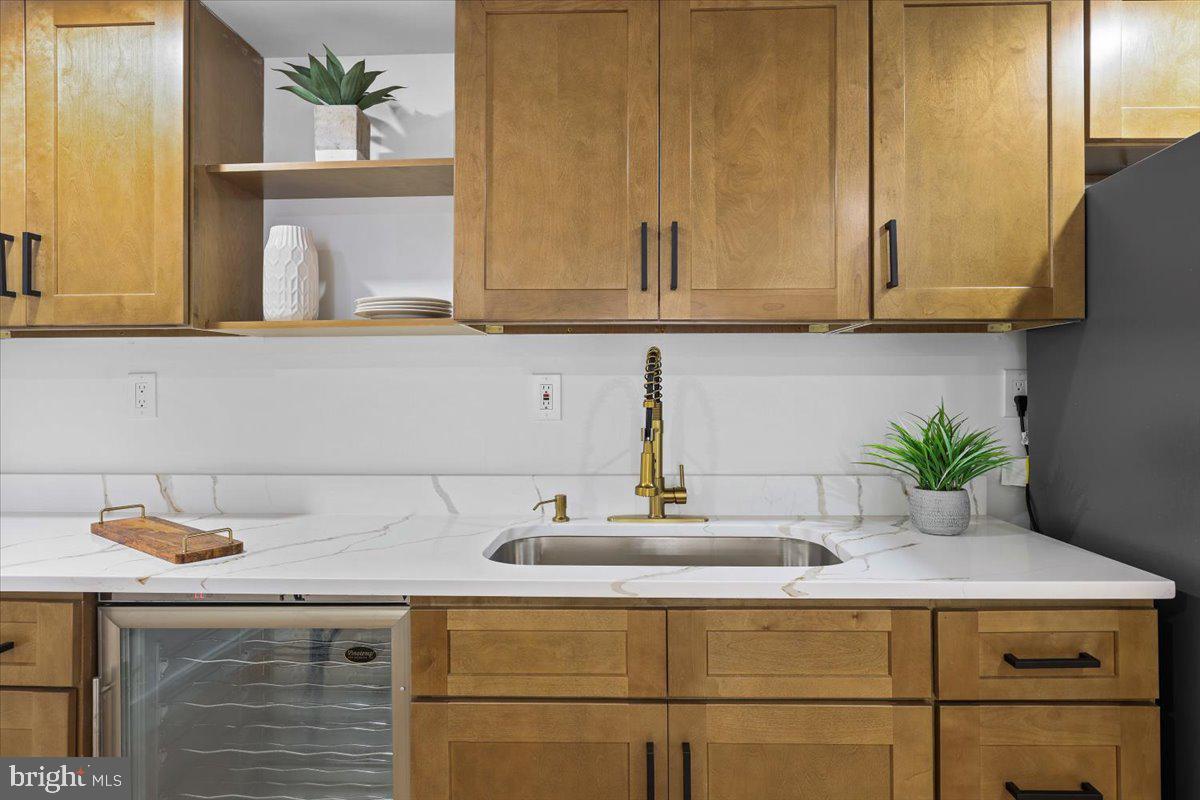 6219 WESTERN AVENUE NW