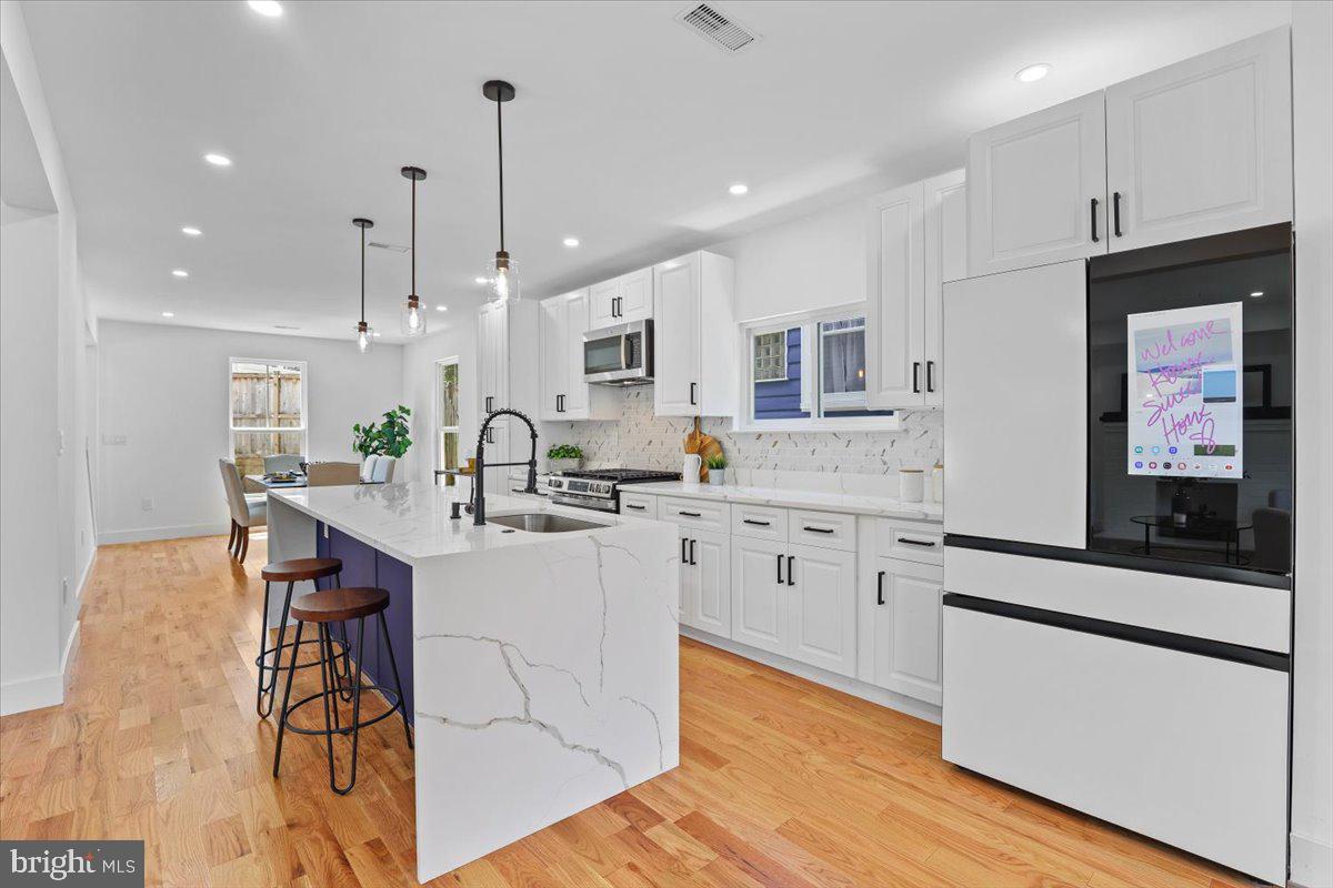 6219 WESTERN AVENUE NW