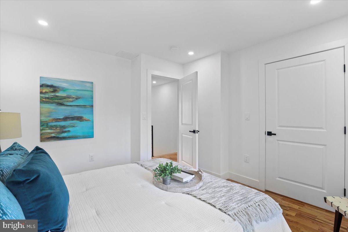 6219 WESTERN AVENUE NW