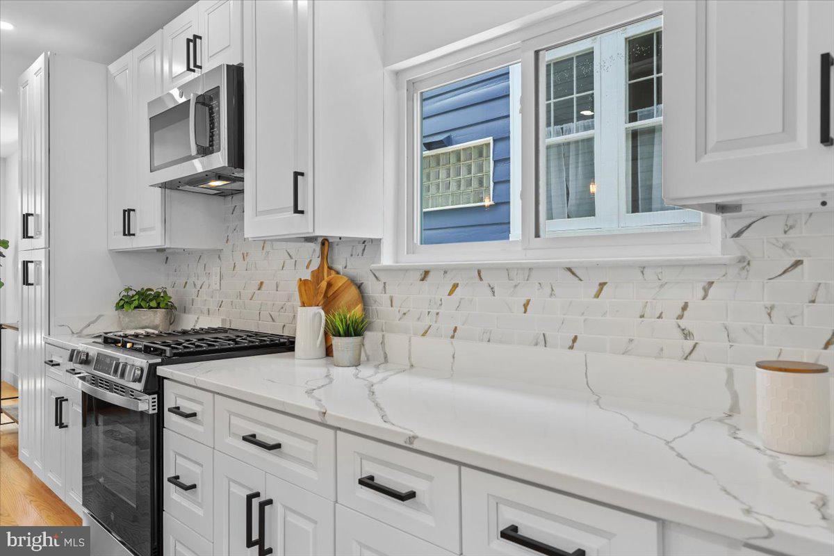 6219 WESTERN AVENUE NW