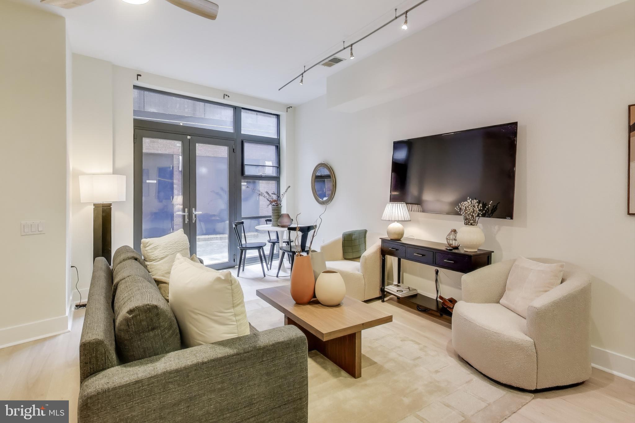 2426 ONTARIO ROAD NW 101