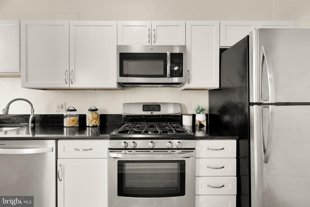 2456 20TH STREET NW UNIT 403