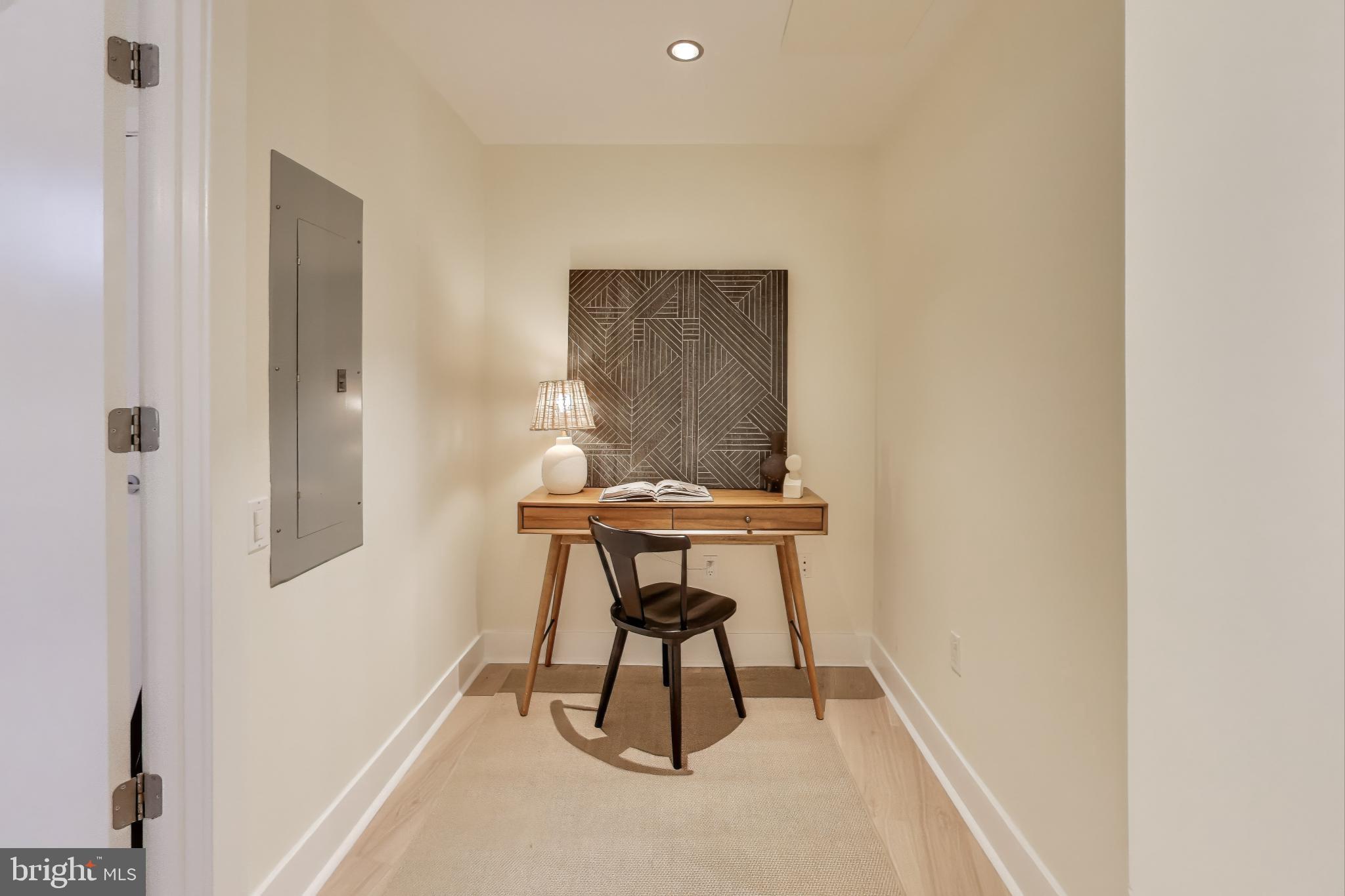 2426 ONTARIO ROAD NW 101