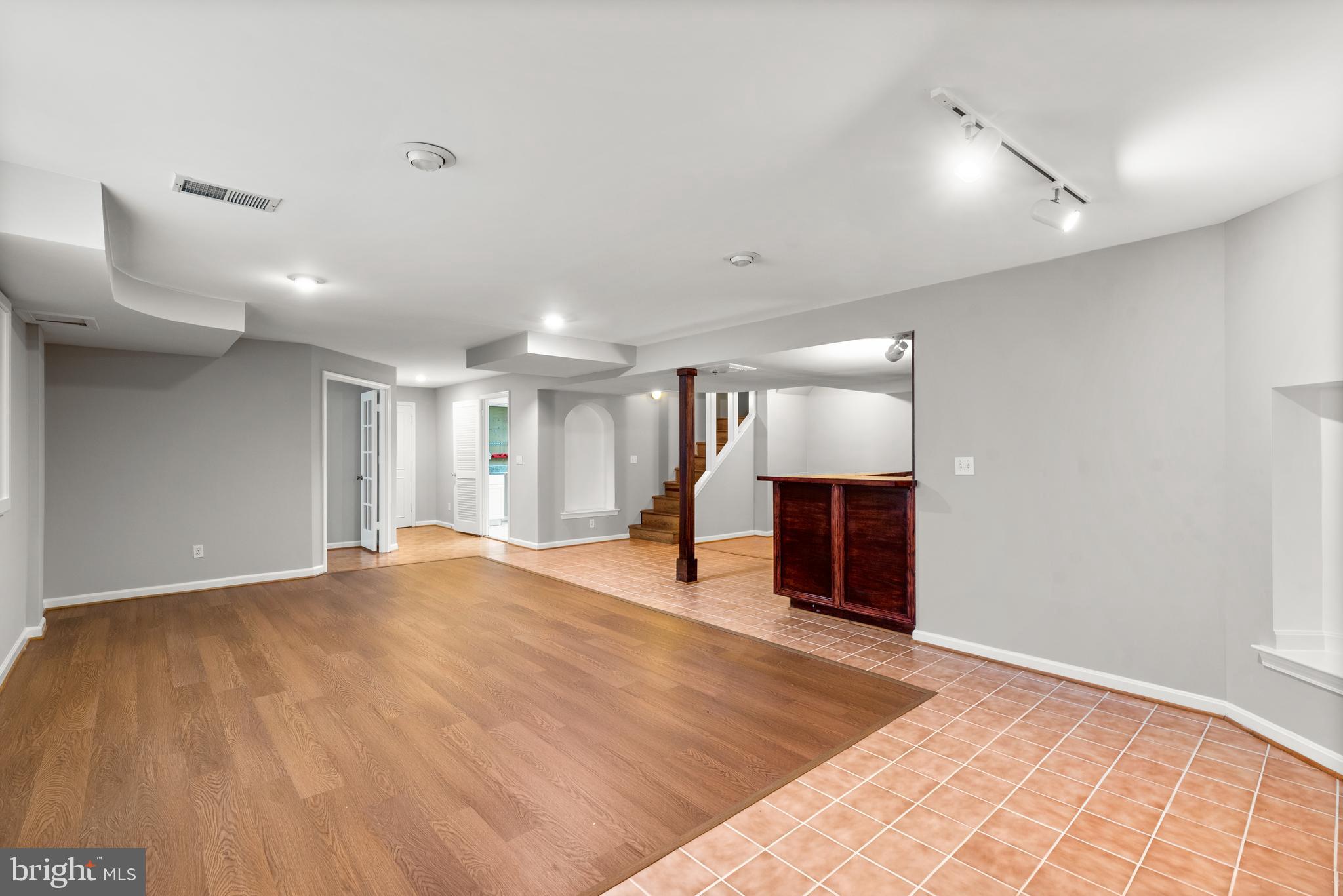 10711 Sandy Landing Rd