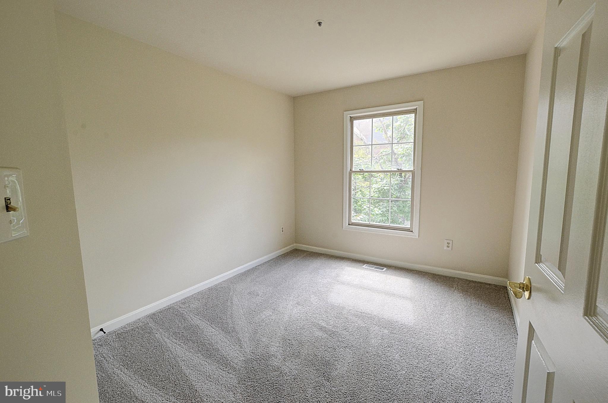 2013 Westchester Dr