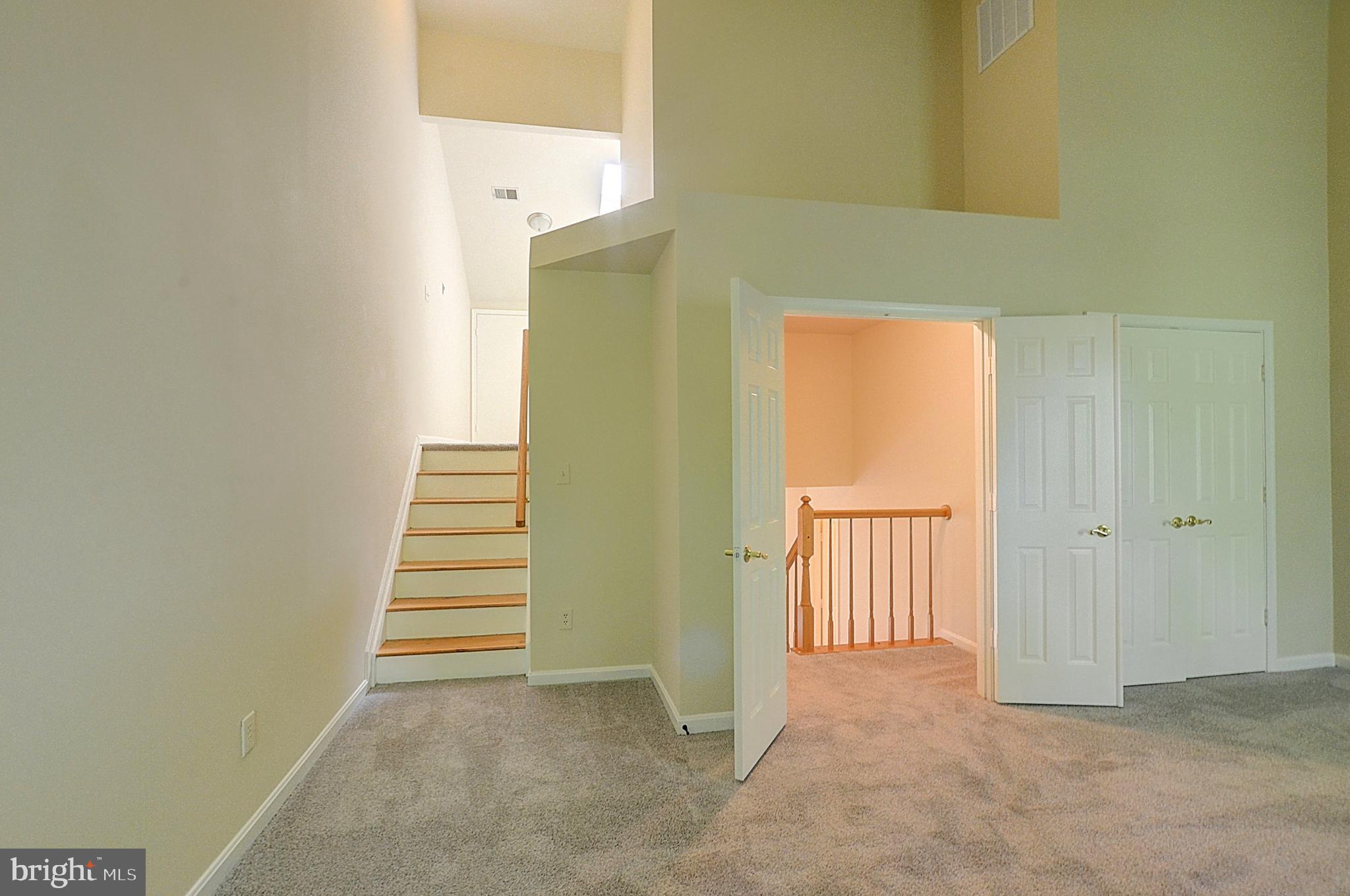 2013 Westchester Dr