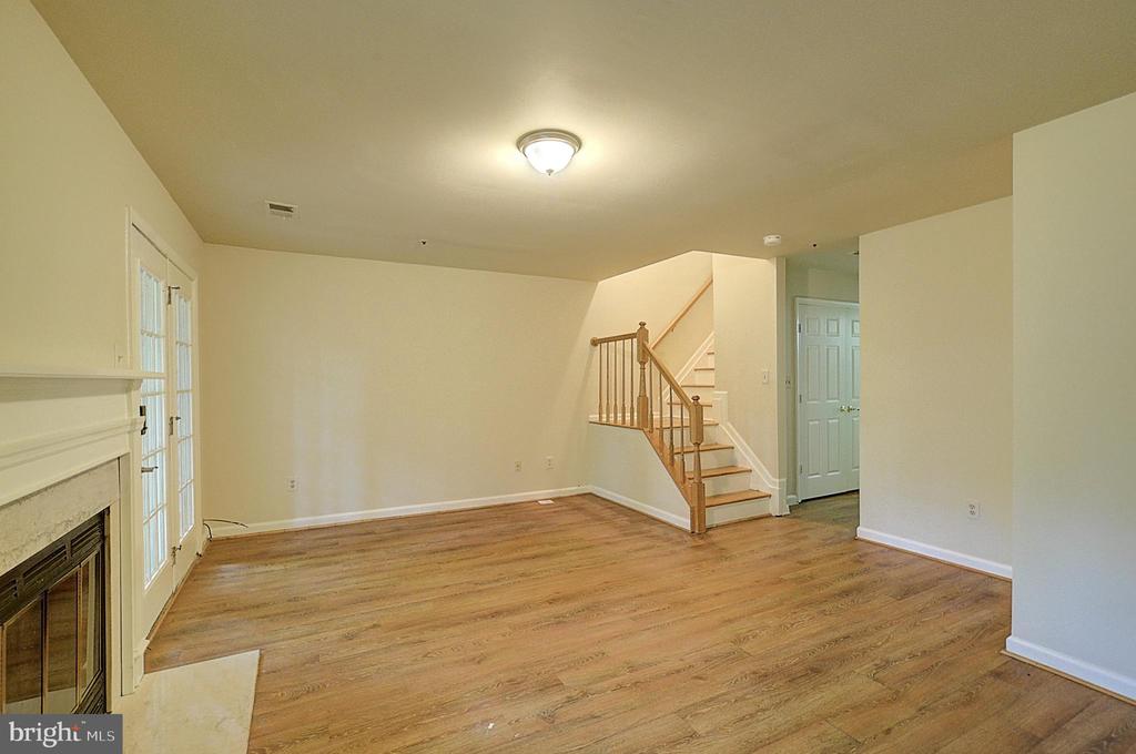 2013 Westchester Dr