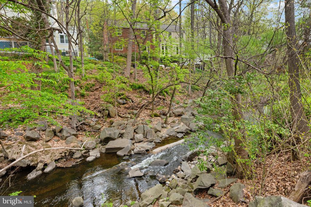 1005 Sligo Creek Pkwy