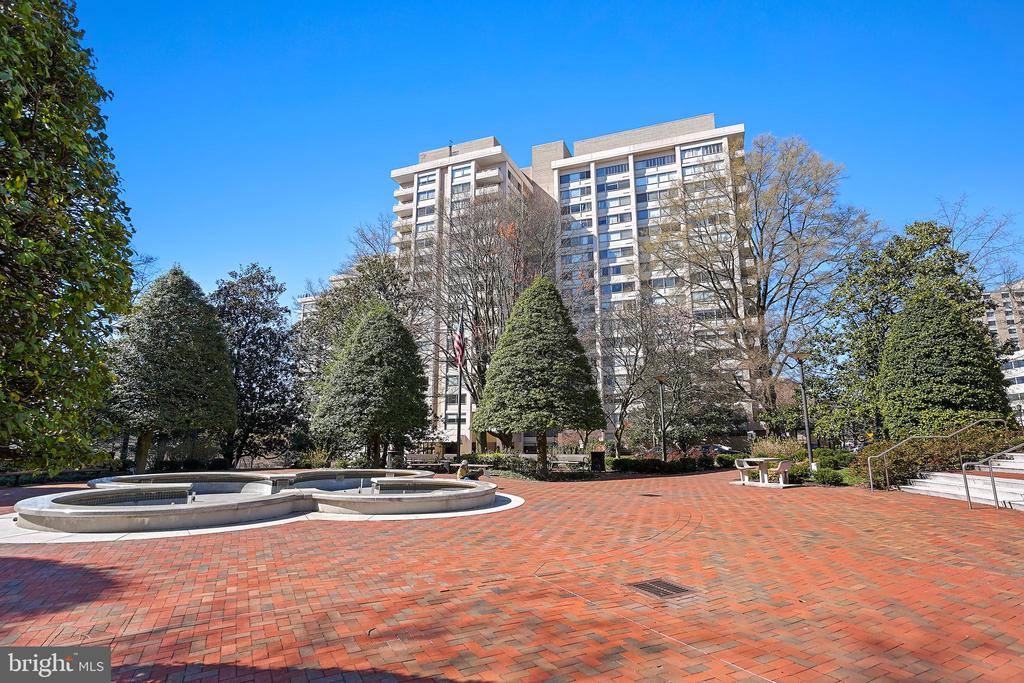 5500 FRIENDSHIP BOULEVARD 1411N
