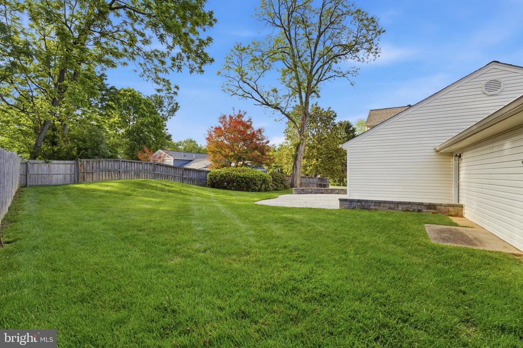 14924 BAUER DRIVE