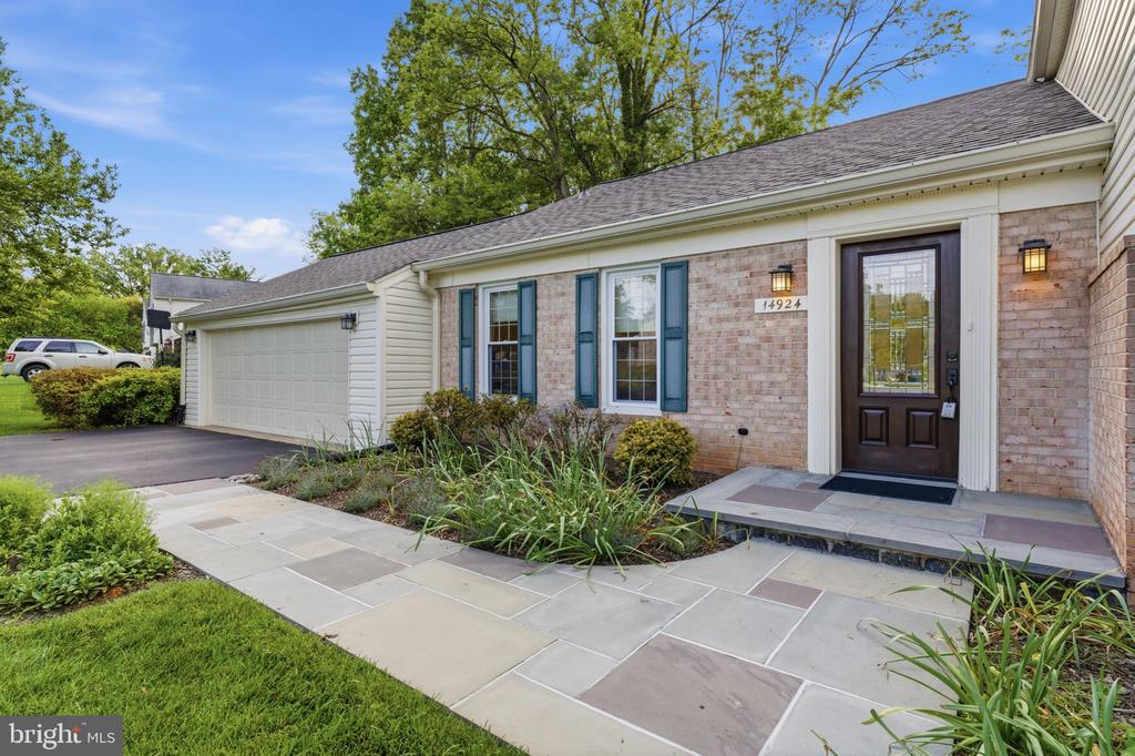 14924 BAUER DRIVE