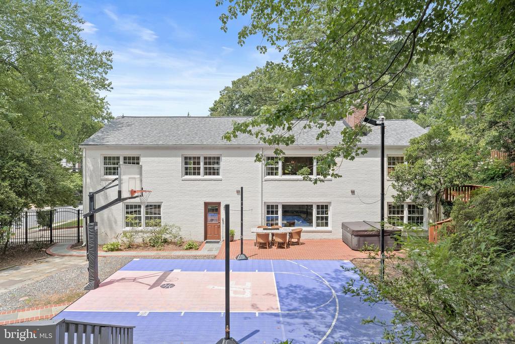 3936 36TH STREET N