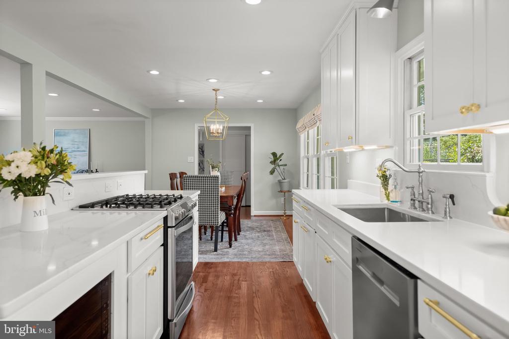 3936 36TH STREET N