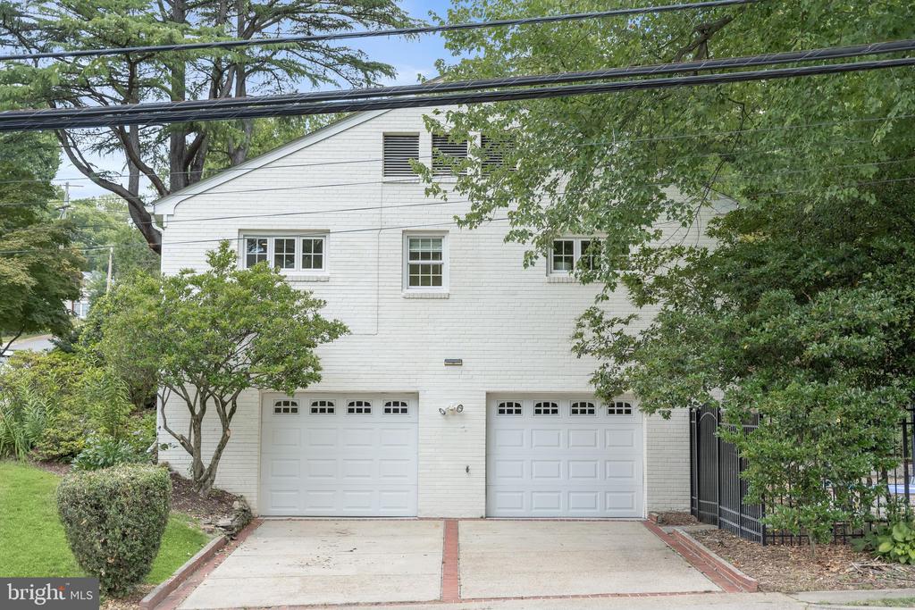 3936 36TH STREET N