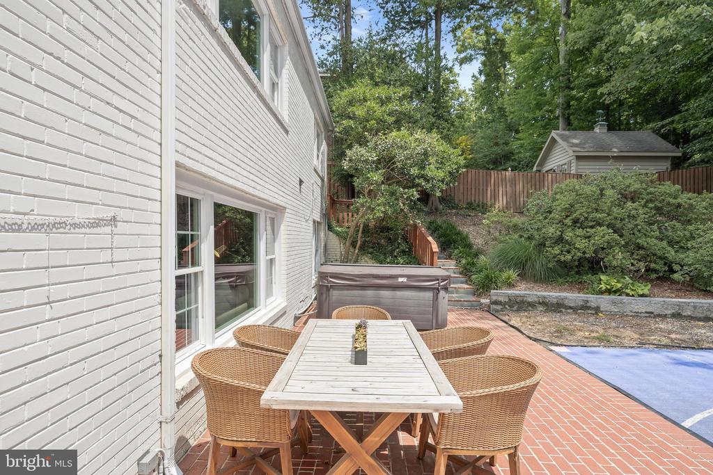 3936 36TH STREET N