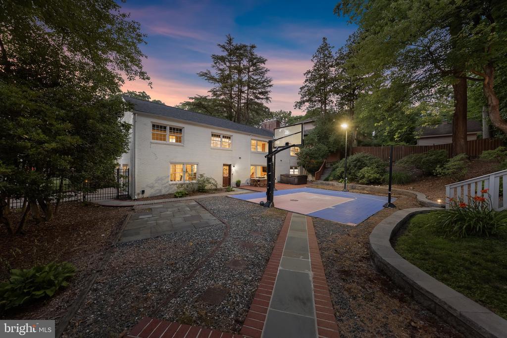3936 36TH STREET N