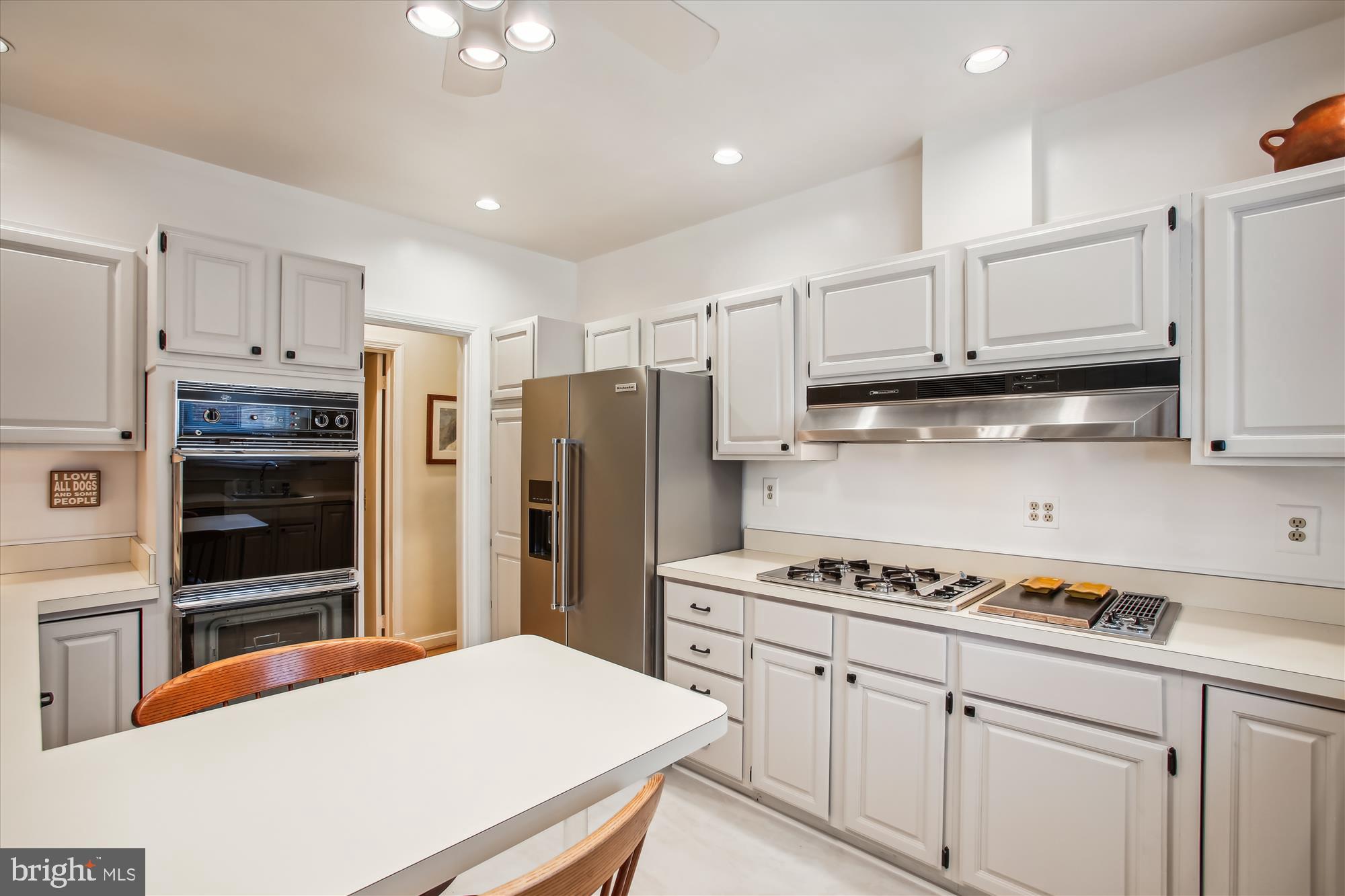 601 Braxton Pl
