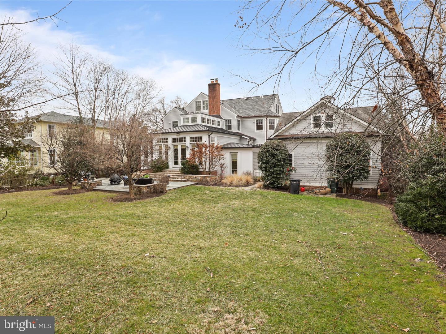 503 High St