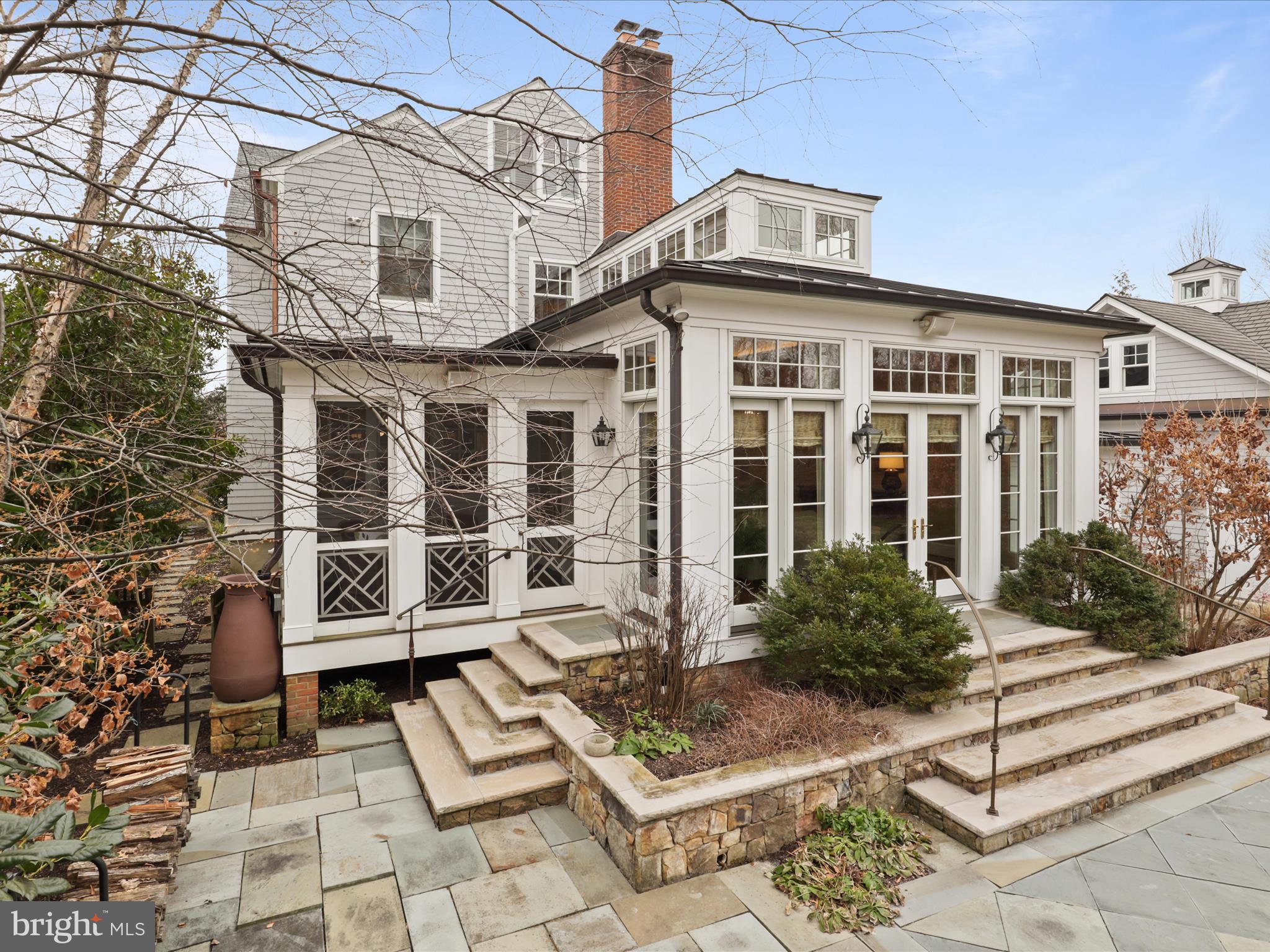 503 High St