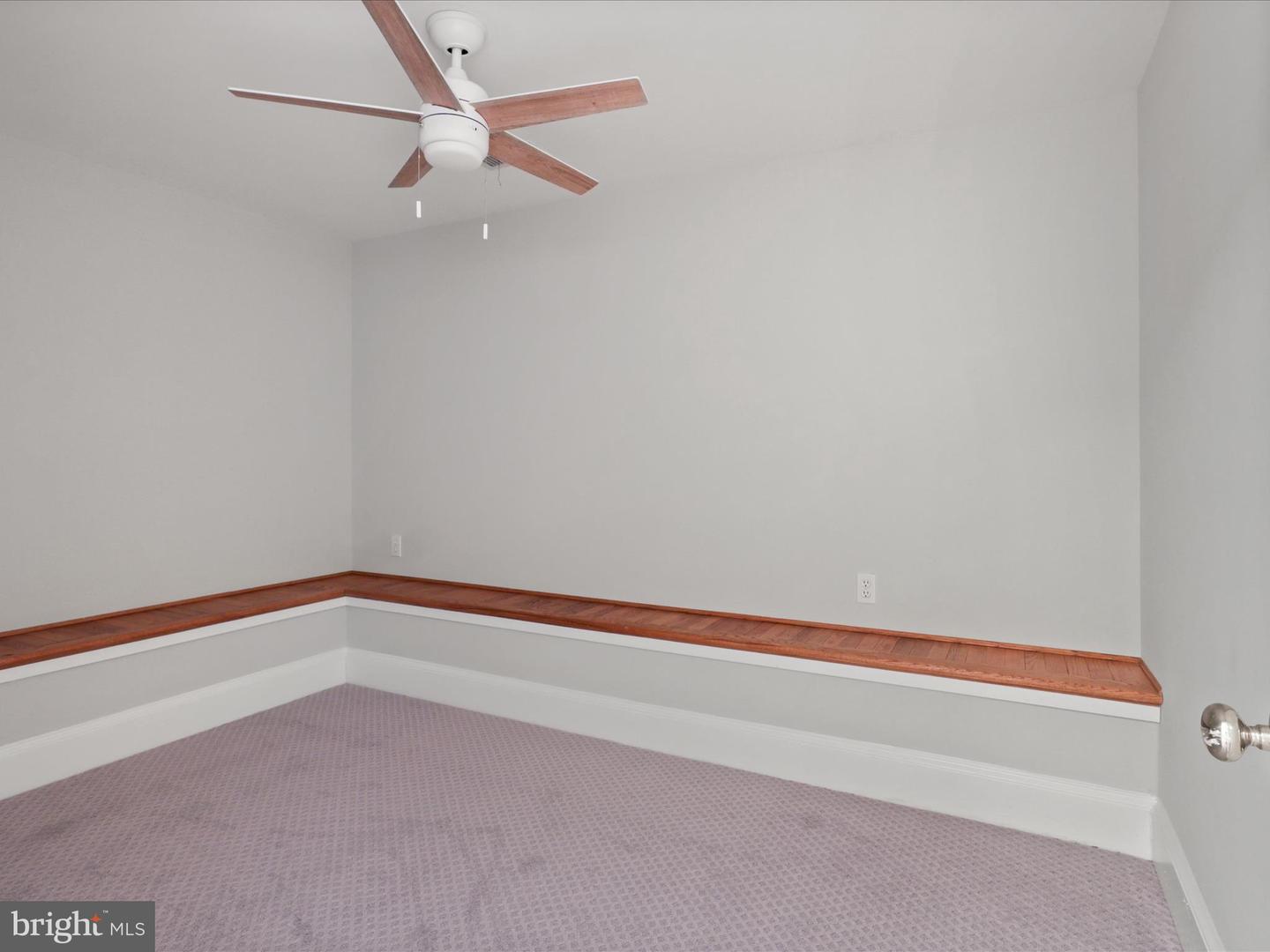 503 High St