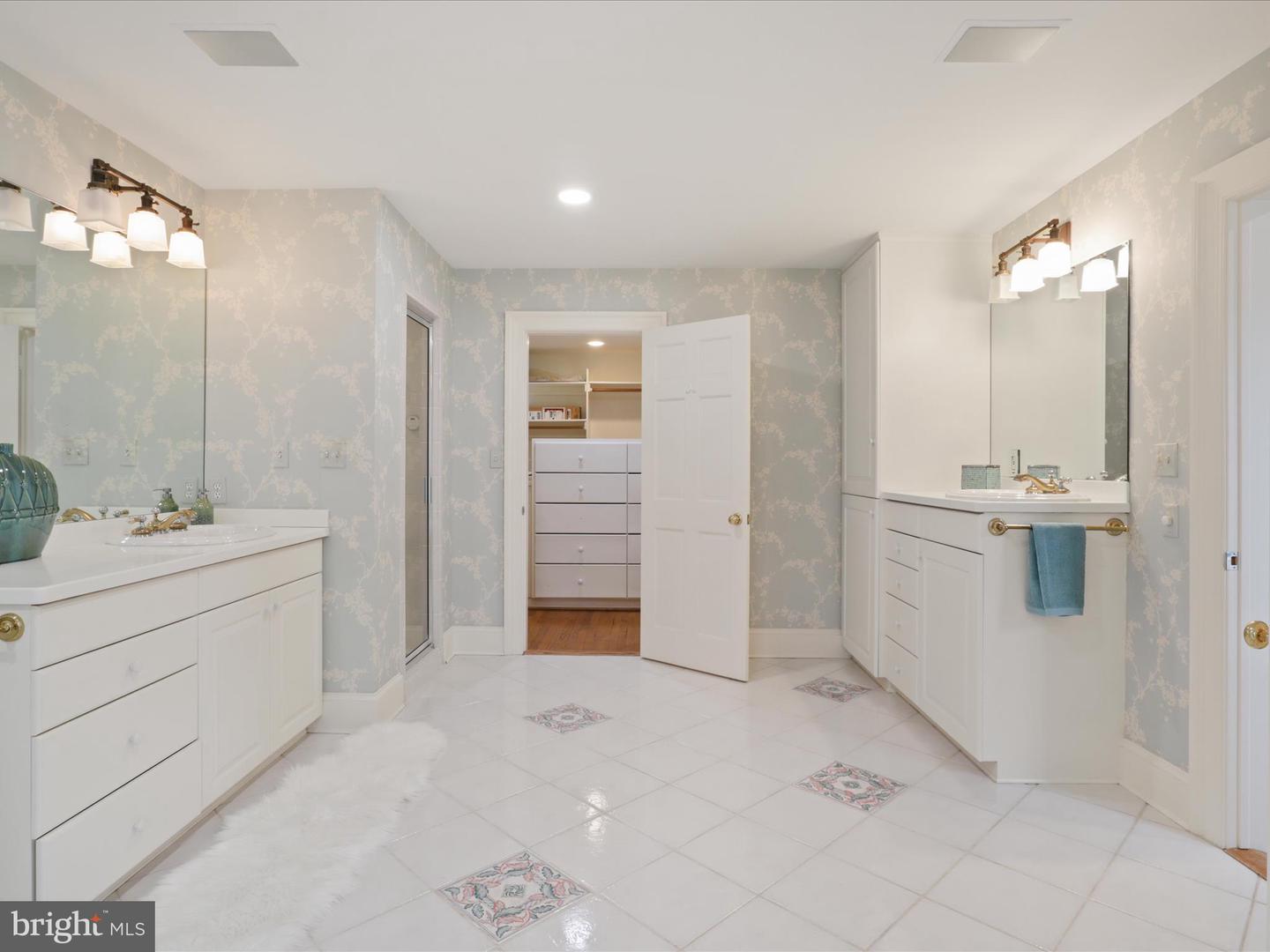 503 High St
