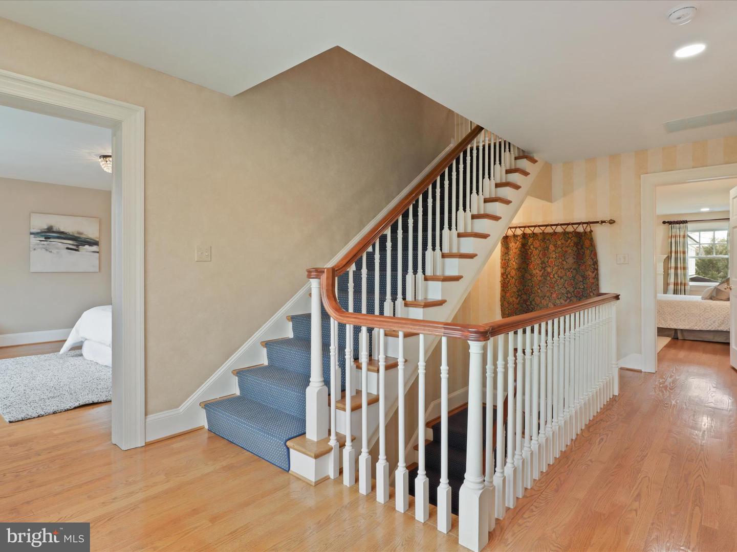 503 High St