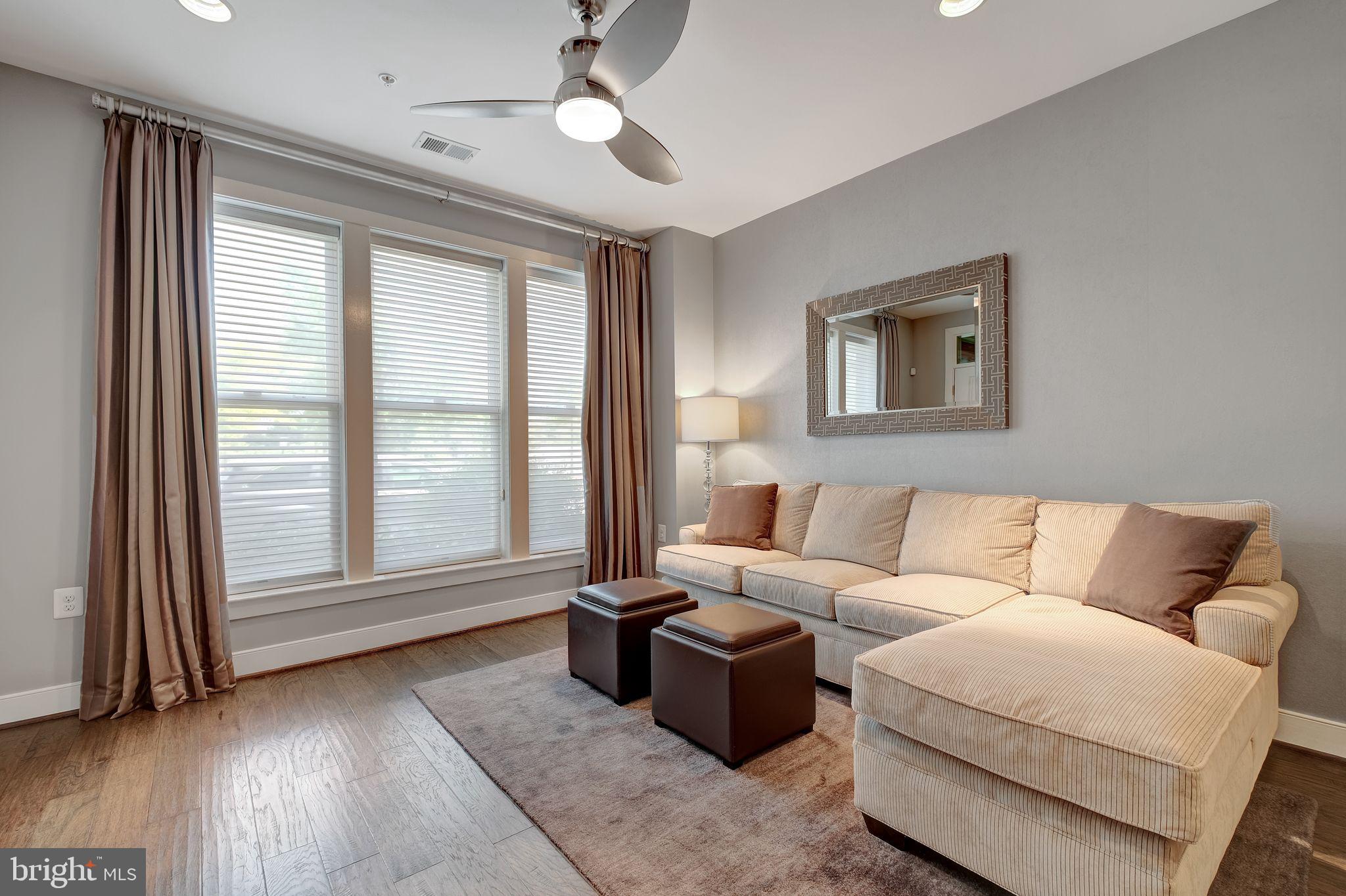 2104 Potomac Ave #101