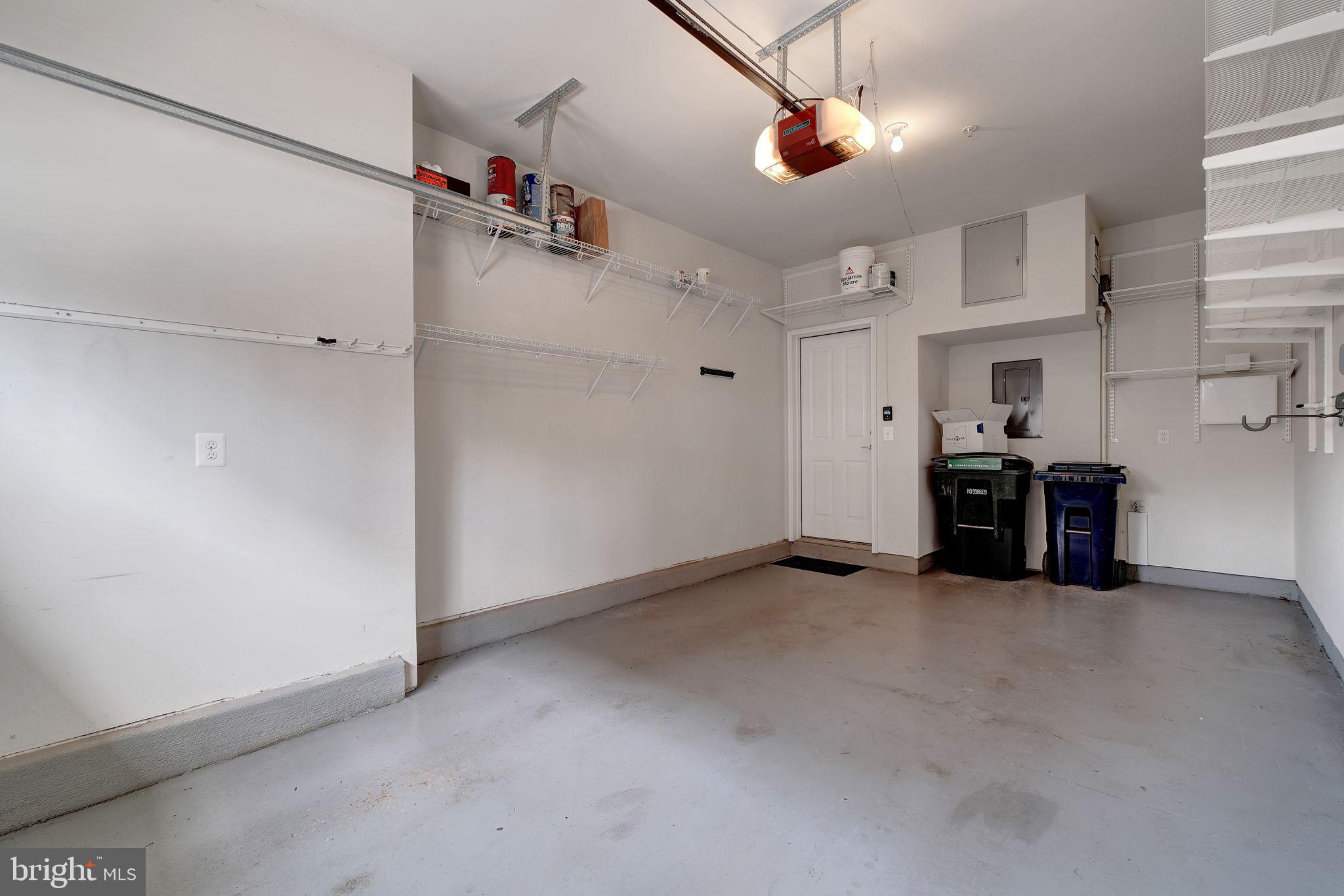 2104 Potomac Ave #101