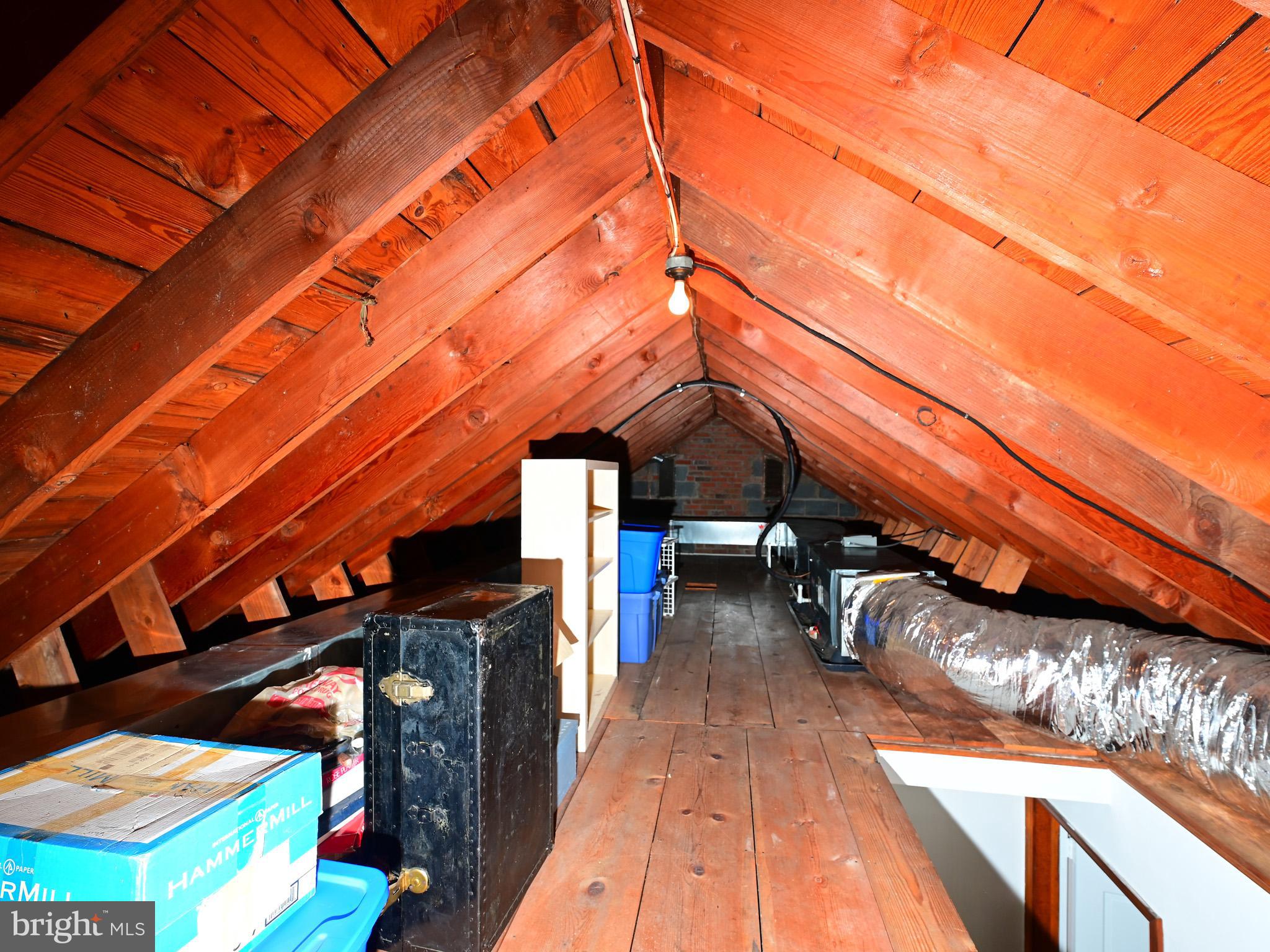 601 N OVERLOOK DRIVE