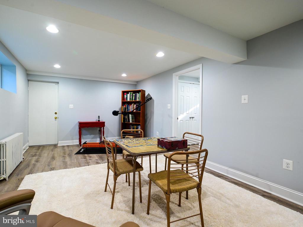 601 N OVERLOOK DRIVE