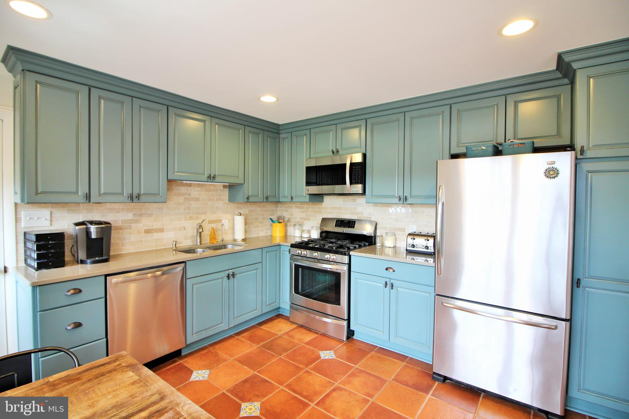1009 van Buren St