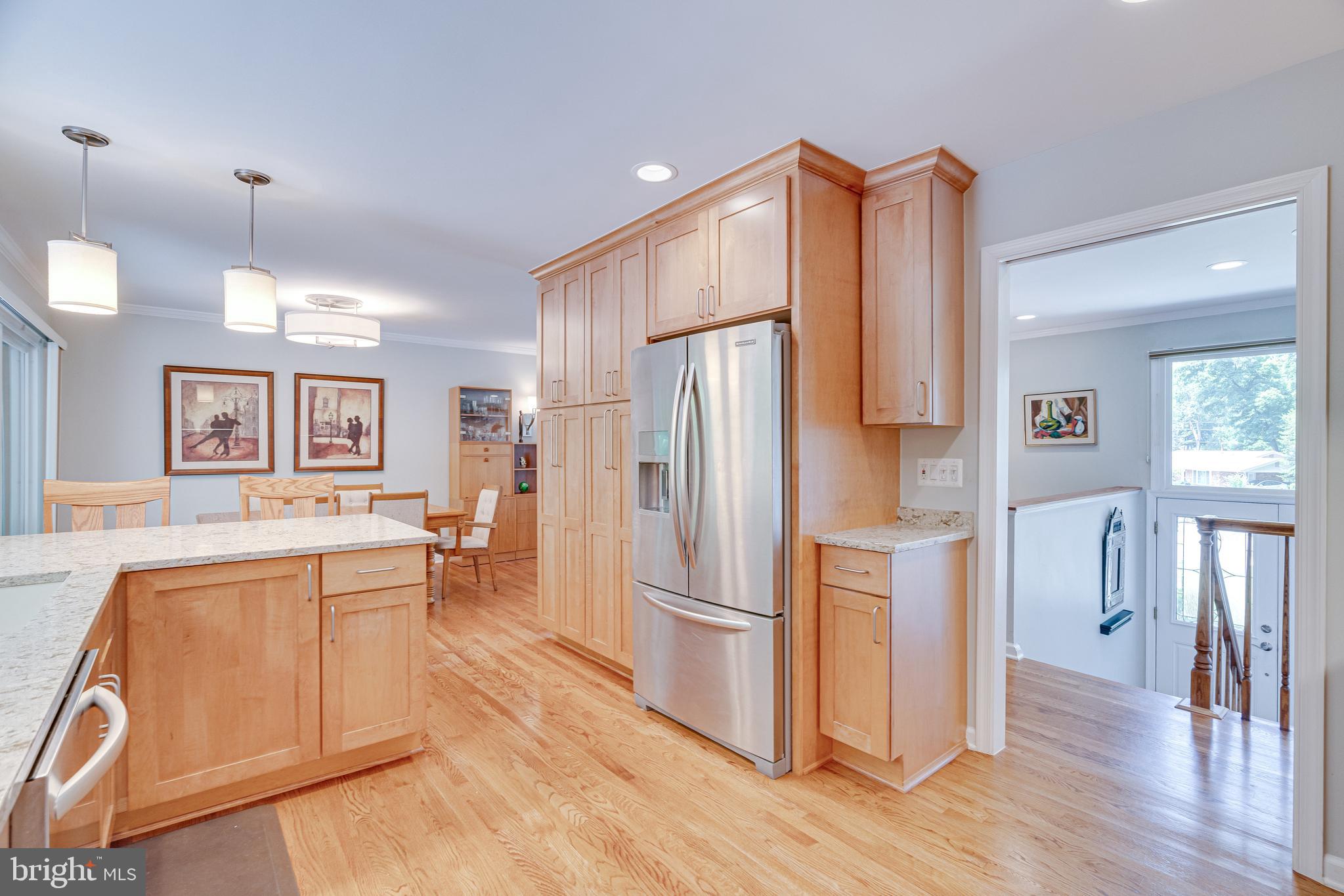 1711 Pine Valley Dr