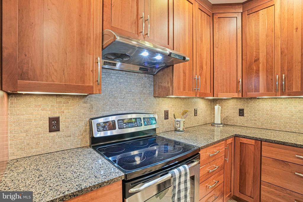 6225 CHERYL DRIVE