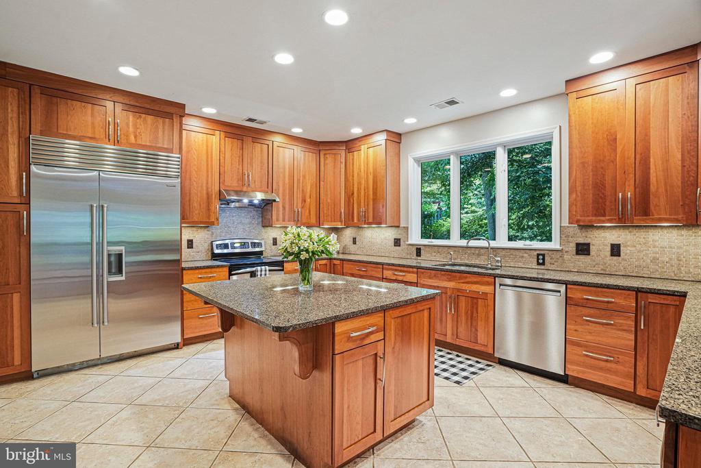 6225 CHERYL DRIVE