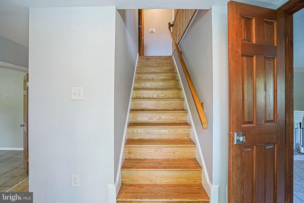 6225 CHERYL DRIVE