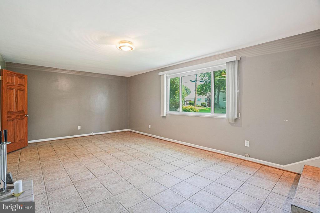 6225 CHERYL DRIVE