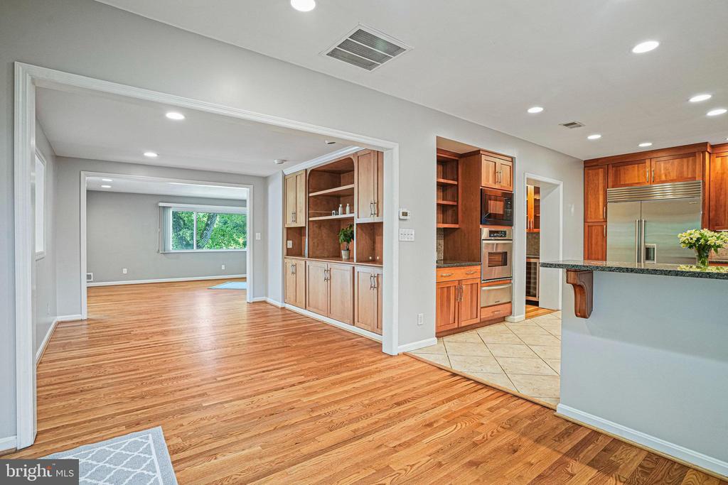 6225 CHERYL DRIVE