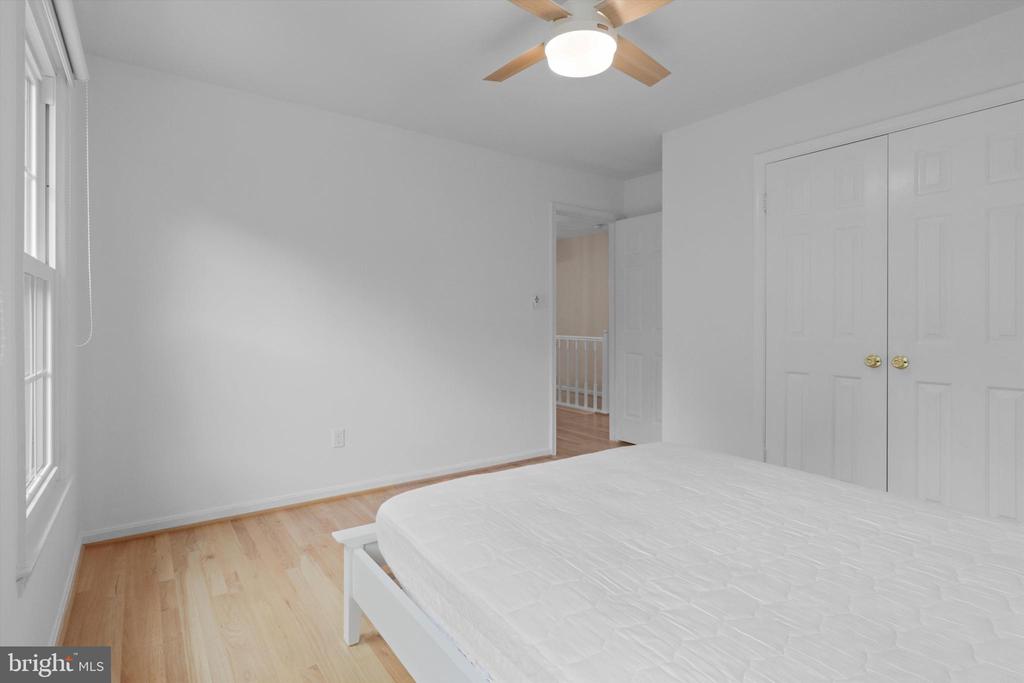 6906 TRILLIUM LANE