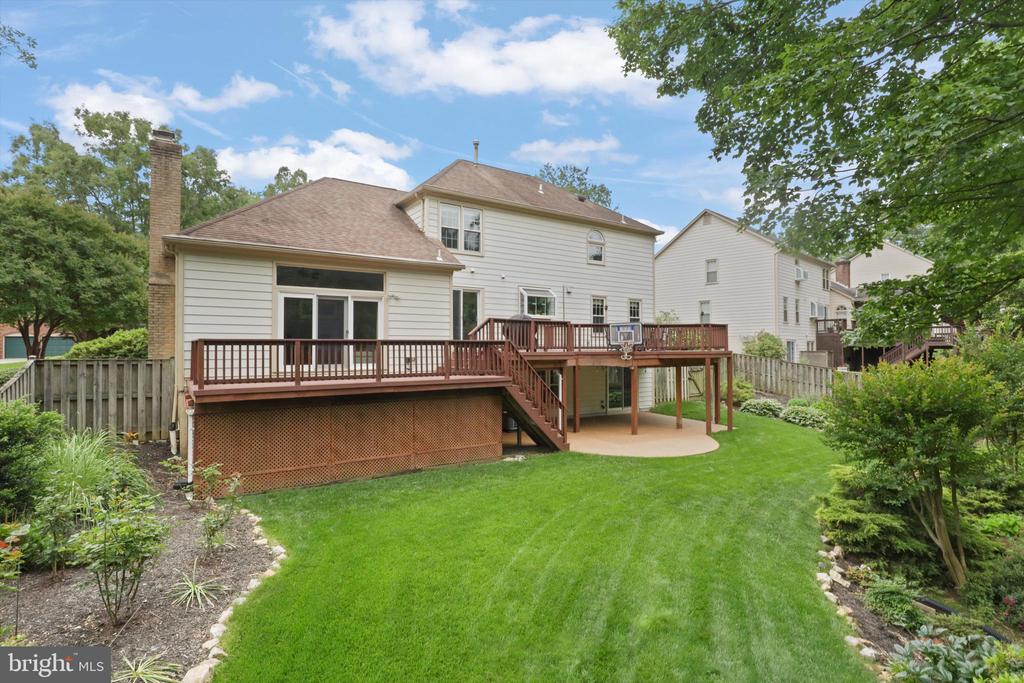 6906 TRILLIUM LANE