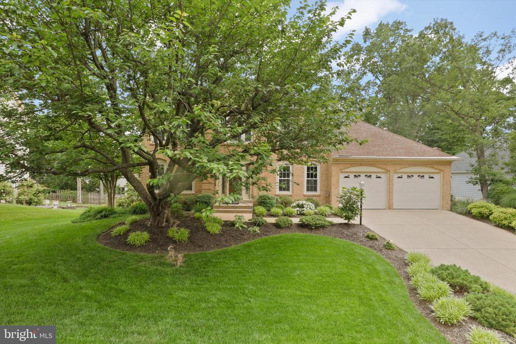 6906 TRILLIUM LANE