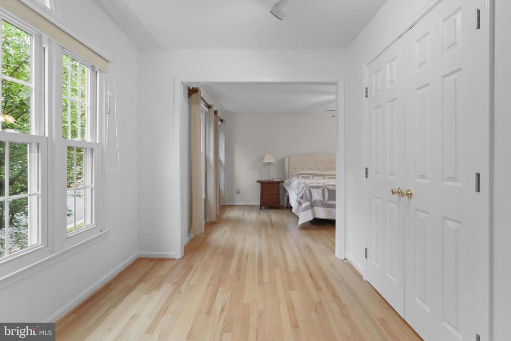 6906 TRILLIUM LANE