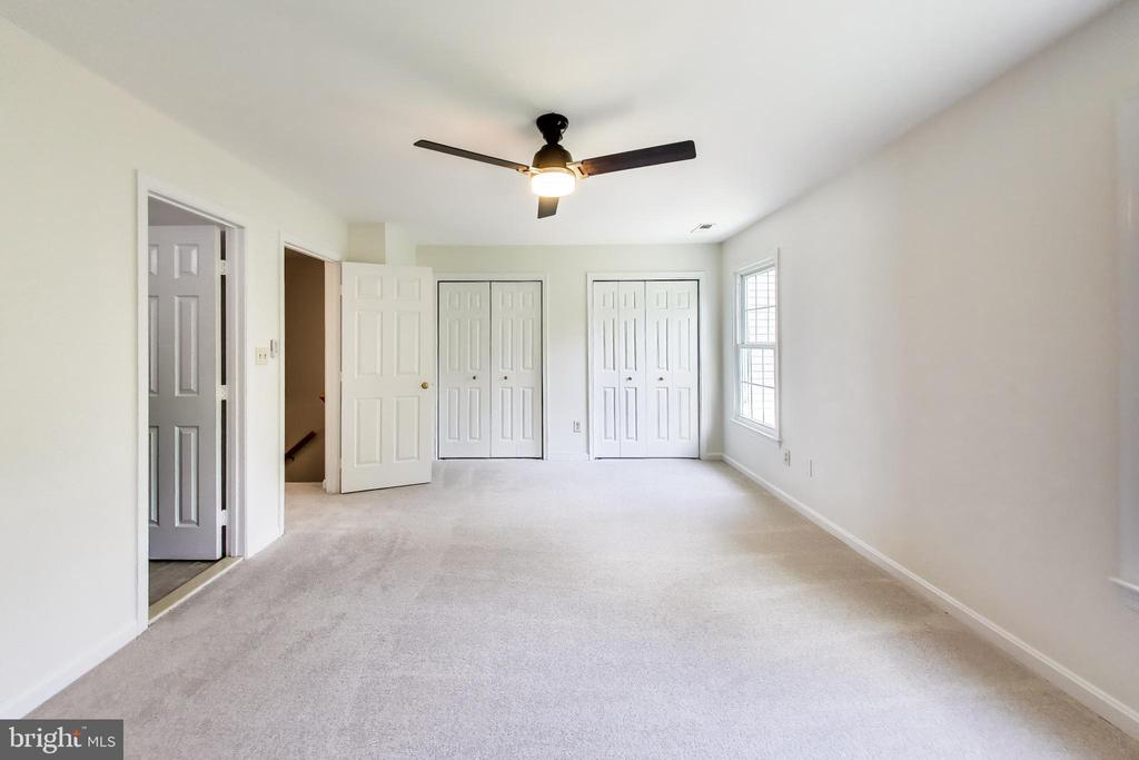 14738 GROBIE POND LANE