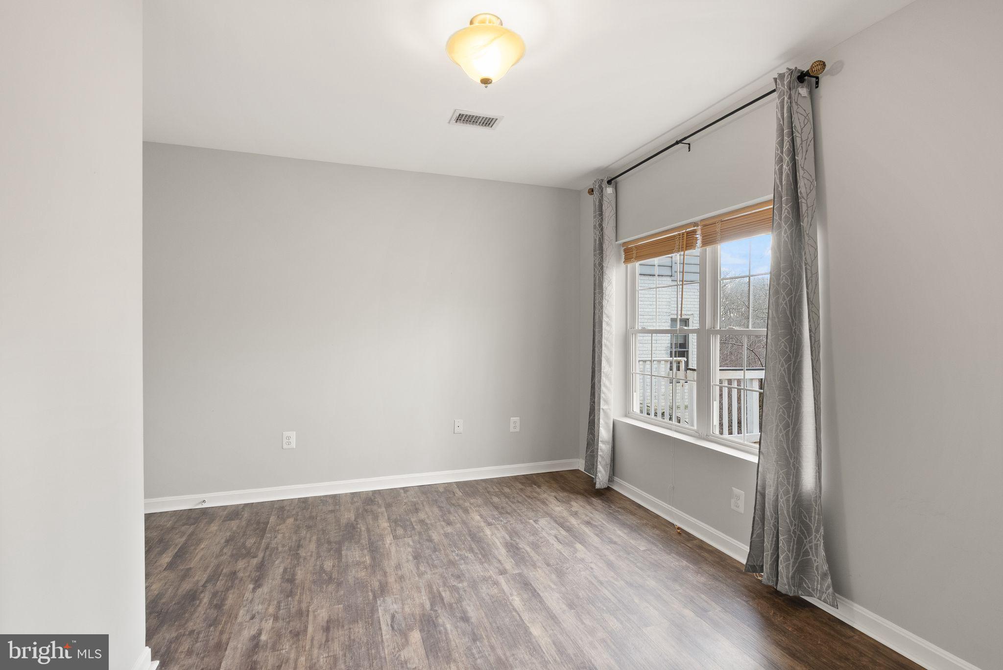 21147 BROOKSIDE LANE